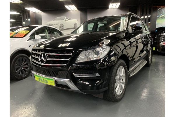 MERCEDES-BENZ ML350